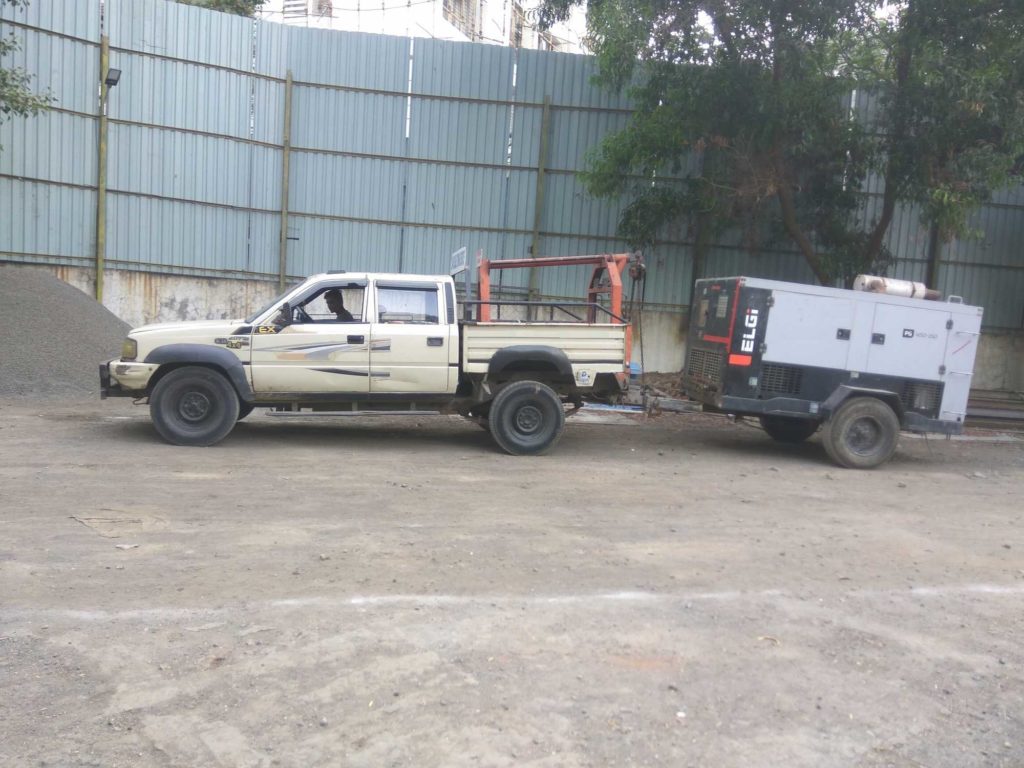 normal tow van towing machine with rod